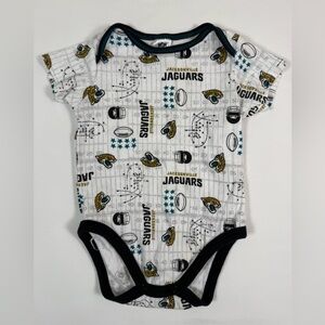 NFL Team Apparel Jacksonville Jaguars Baby Bodysuit 6-12M Football Print
